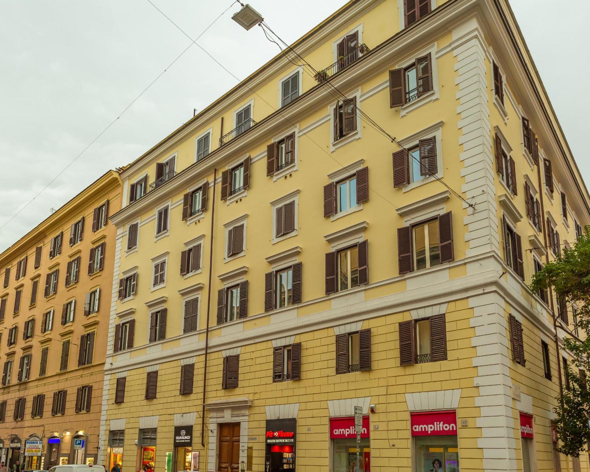 Apartment The Vatican Dream 3bdr Rom
